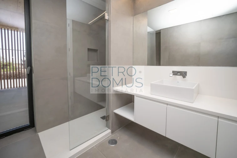 Apartamento T3 para Venda em Alcochete Foto 16