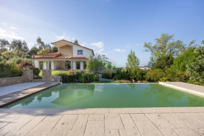 Moradia T4 para Venda em Porto de Mós - São João Baptista e São Pedro