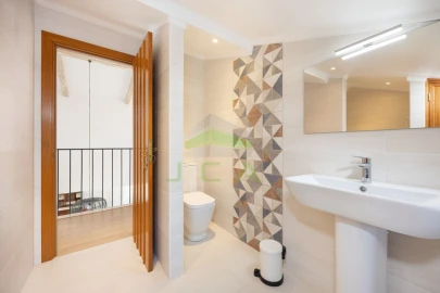 Moradia T4 para Venda em Porto de Mós - São João Baptista e São Pedro