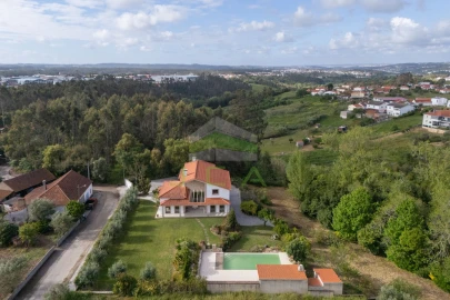 Moradia T4 para Venda em Porto de Mós - São João Baptista e São Pedro