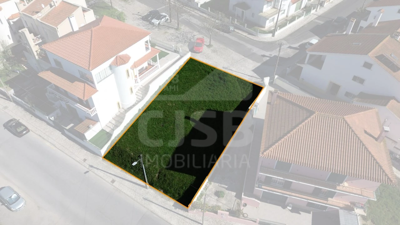 Terreno para Venda em Samora Correia Foto 2