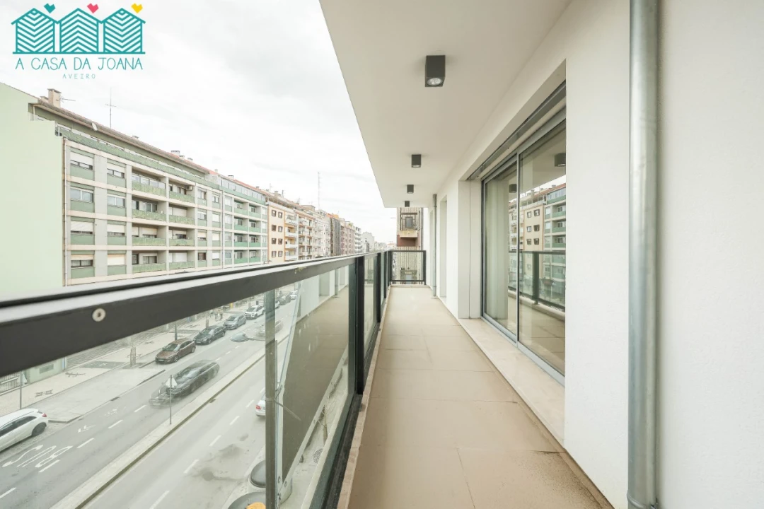 Apartamento T2 para Arrendamento em Glória e Vera Cruz Foto 1