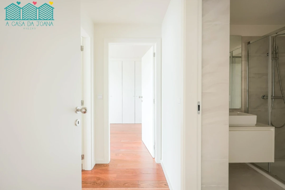 Apartamento T2 para Arrendamento em Glória e Vera Cruz Foto 13