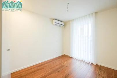 Apartamento T2 para Arrendamento em Glória e Vera Cruz