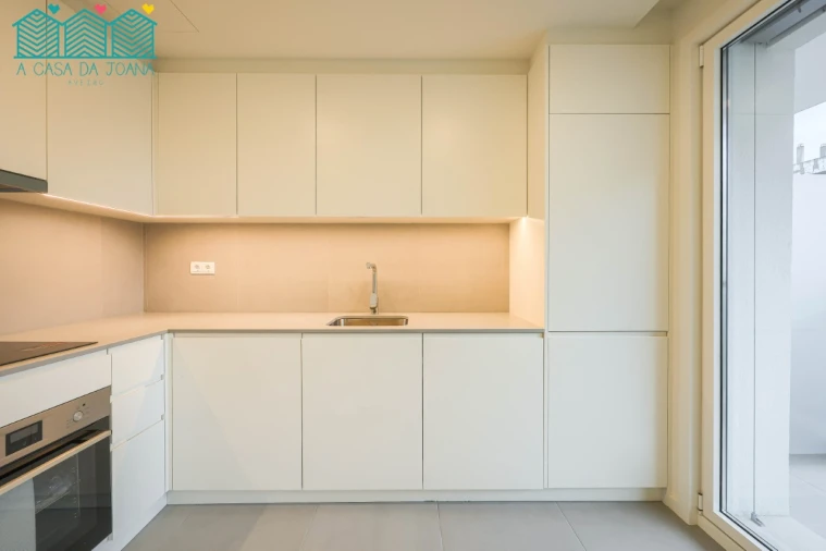 Apartamento T2 para Arrendamento em Glória e Vera Cruz Foto 9