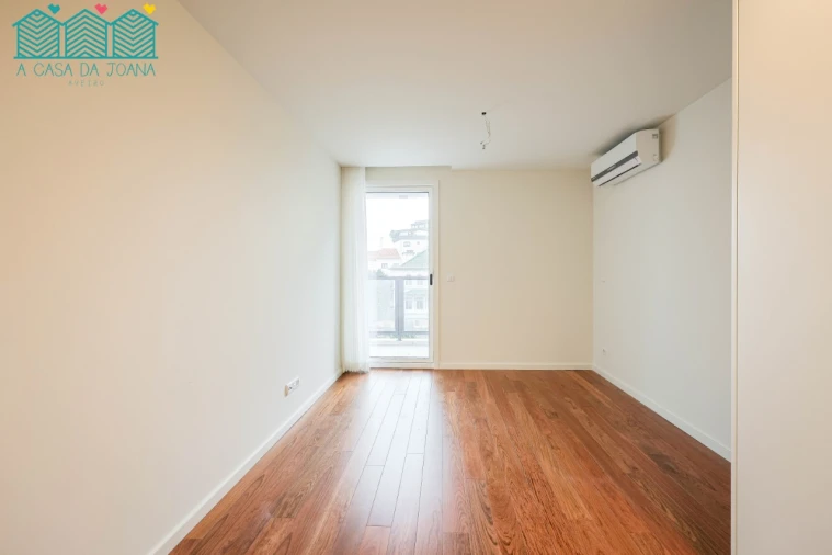 Apartamento T2 para Arrendamento em Glória e Vera Cruz Foto 22
