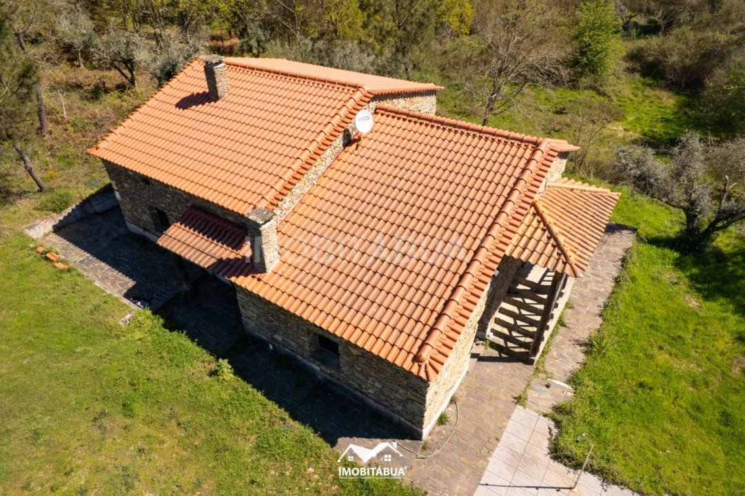 Moradia T4 para Venda em Mouronho Foto 36