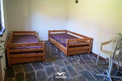 Moradia T4 para Venda em Mouronho