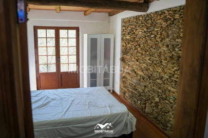 Moradia T4 para Venda em Mouronho