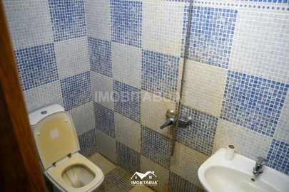 Moradia T4 para Venda em Mouronho