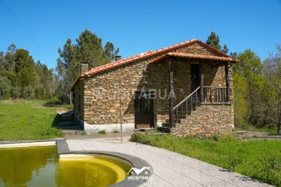 Moradia T4 para Venda em Mouronho