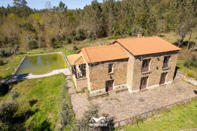 Moradia T4 para Venda em Mouronho