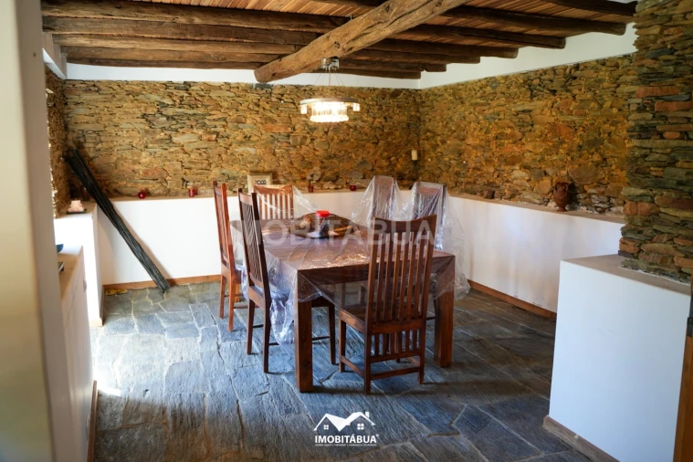 Moradia T4 para Venda em Mouronho Foto 28