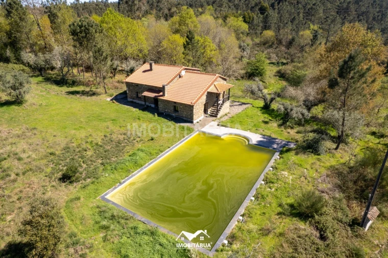 Moradia T4 para Venda em Mouronho Foto 2