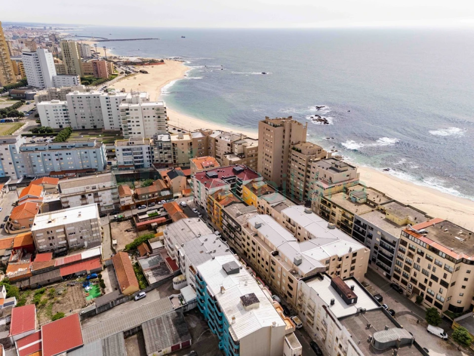 Apartamento T1 para Venda em Aver-O-Mar, Amorim e Terroso Foto 1