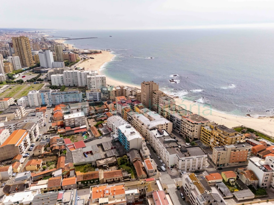 Apartamento T1 para Venda em Aver-O-Mar, Amorim e Terroso Foto 32