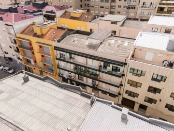 Apartamento T1 para Venda em Aver-O-Mar, Amorim e Terroso