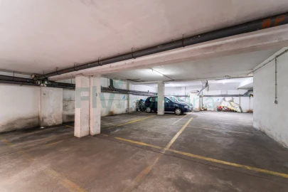 Apartamento T1 para Venda em Aver-O-Mar, Amorim e Terroso