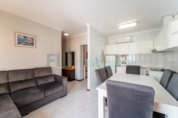Apartamento T1 para Venda em Aver-O-Mar, Amorim e Terroso Foto 2