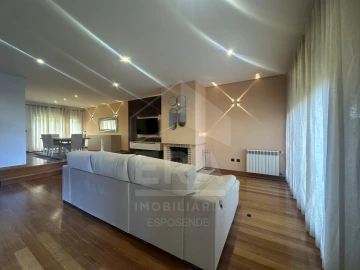 Moradia T3 para Venda em Esposende, Marinhas e Gandra