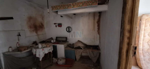 Moradia T9 para Venda em Almalagues