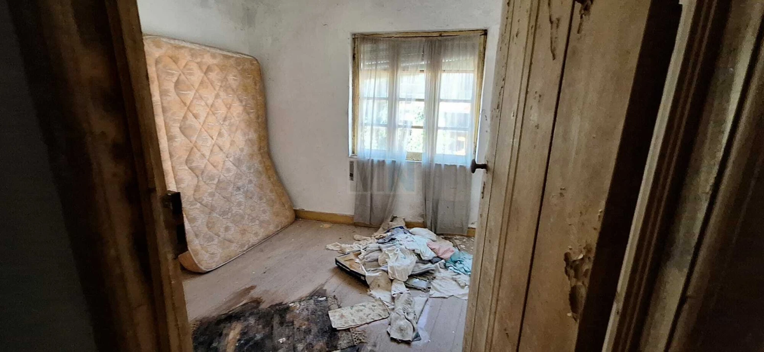 Moradia T9 para Venda em Almalagues Foto 18