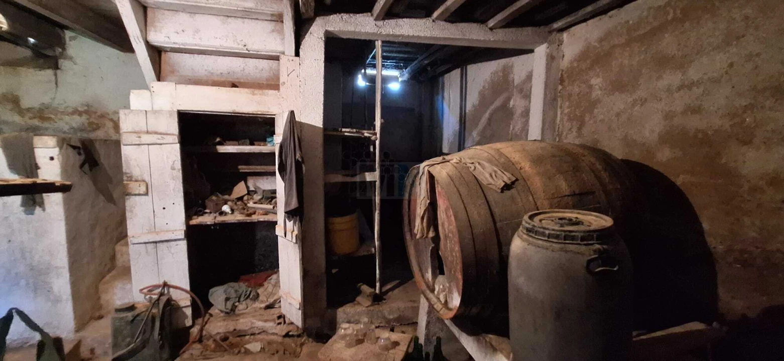 Moradia T9 para Venda em Almalagues Foto 13