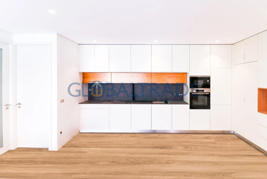 Apartamento T2 para Venda em Alfena Foto 3