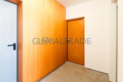 Apartamento T3 para Venda em Foz do Sousa e Covelo