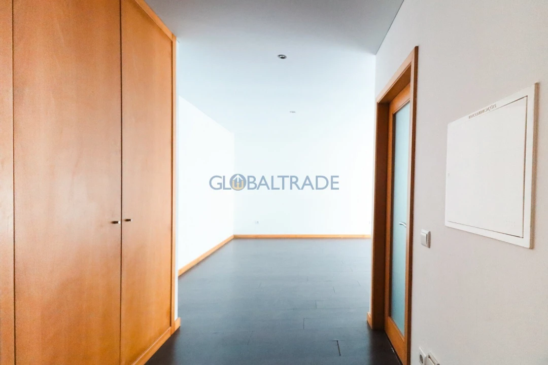 Apartamento T3 para Venda em Foz do Sousa e Covelo Foto 4