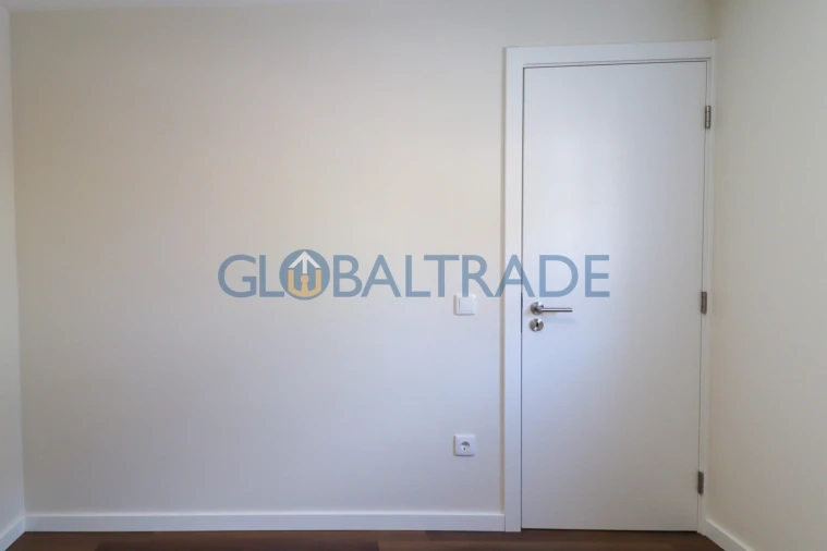 Moradia T3 para Venda em Fânzeres e São Pedro da Cova Foto 19