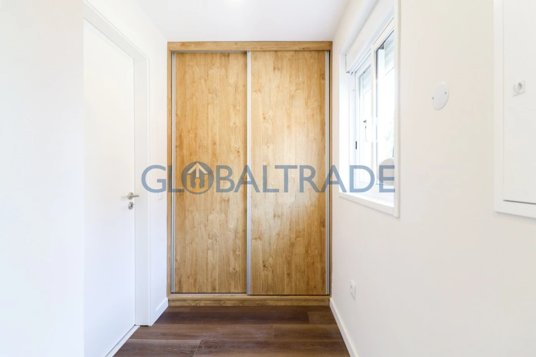 Moradia T3 para Venda em Fânzeres e São Pedro da Cova Foto 9