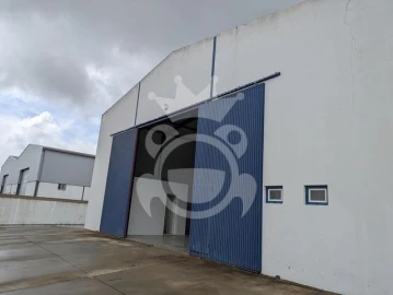 Armazém para Arrendamento em Portel