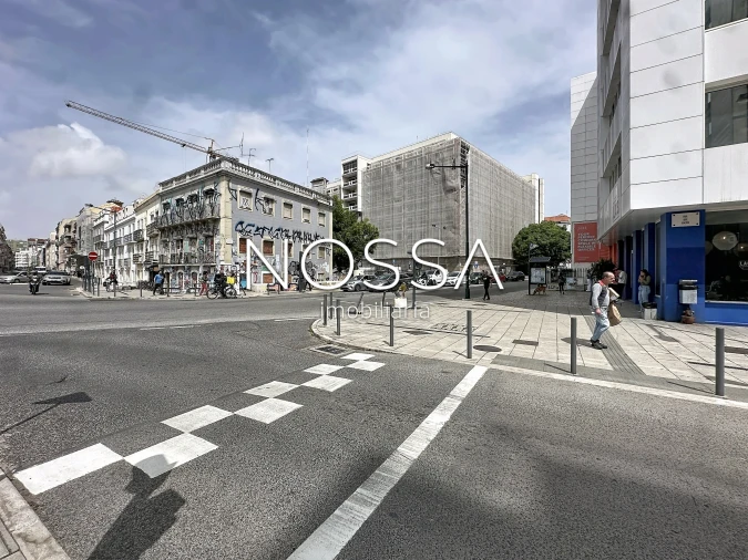 Prédio para Venda em Arroios Foto 14