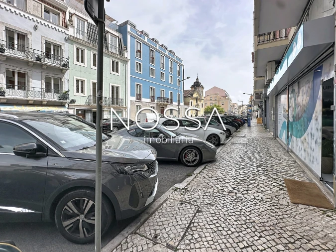 Prédio para Venda em Arroios Foto 11