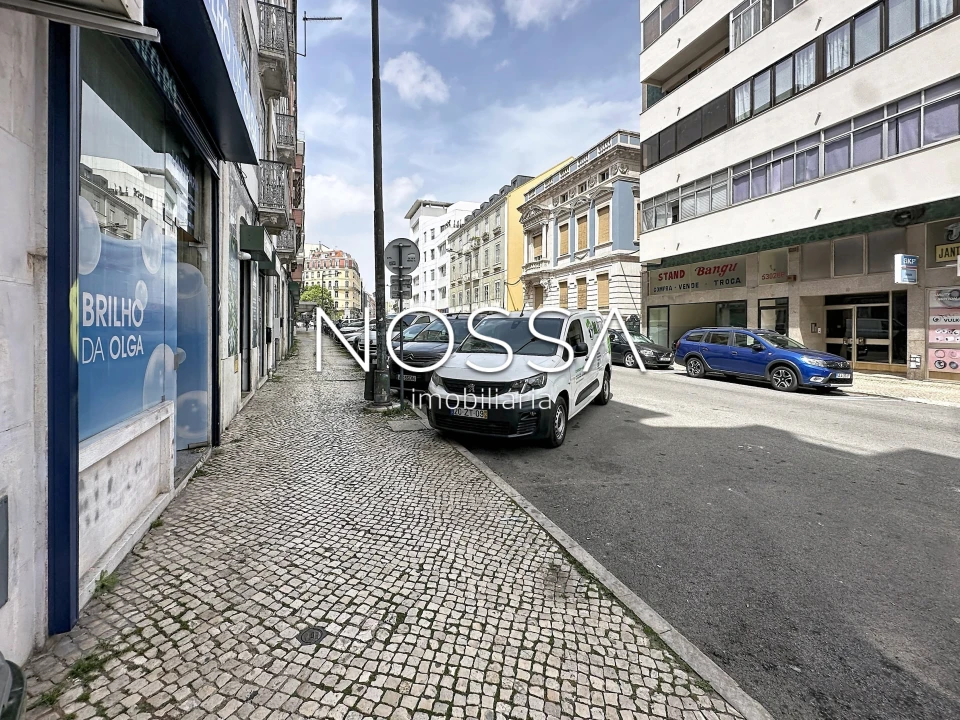 Prédio para Venda em Arroios Foto 13