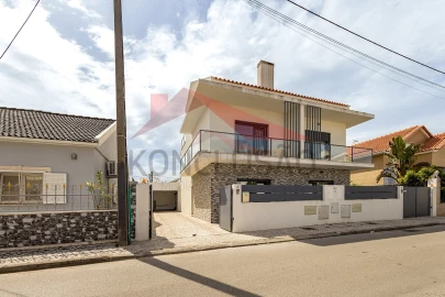 Moradia T3 para Venda em Quinta do Conde