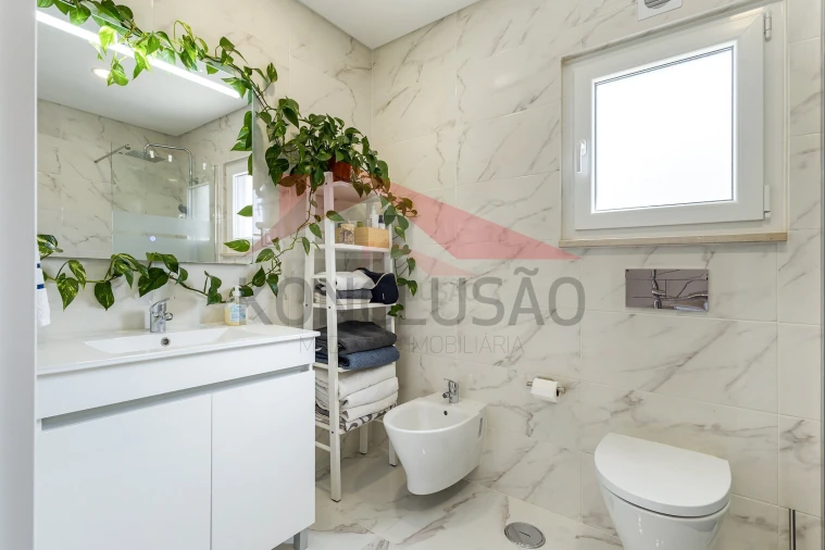 Moradia T3 para Venda em Quinta do Conde Foto 14