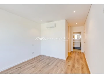 Apartamento T3 para Venda em Leiria, Pousos, Barreira e Cortes