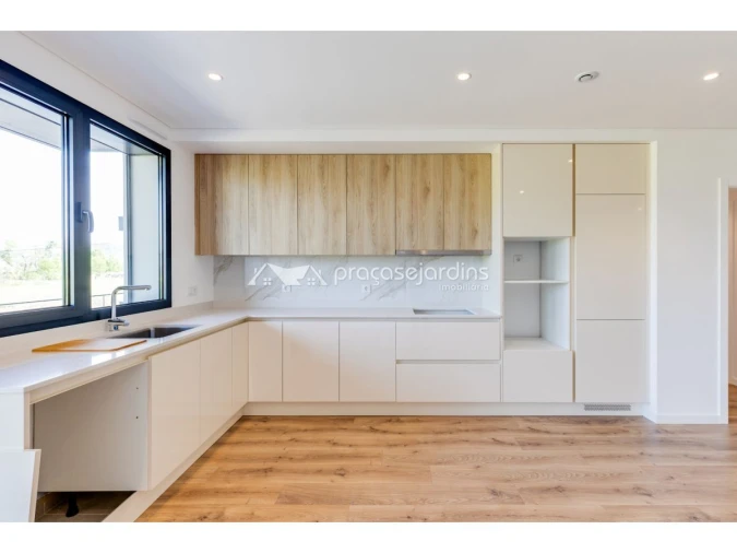 Apartamento T3 para Venda em Leiria, Pousos, Barreira e Cortes Foto 4