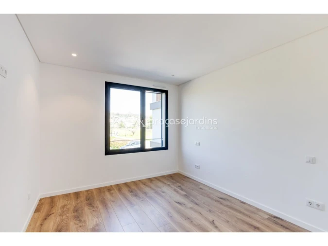Apartamento T3 para Venda em Leiria, Pousos, Barreira e Cortes Foto 10