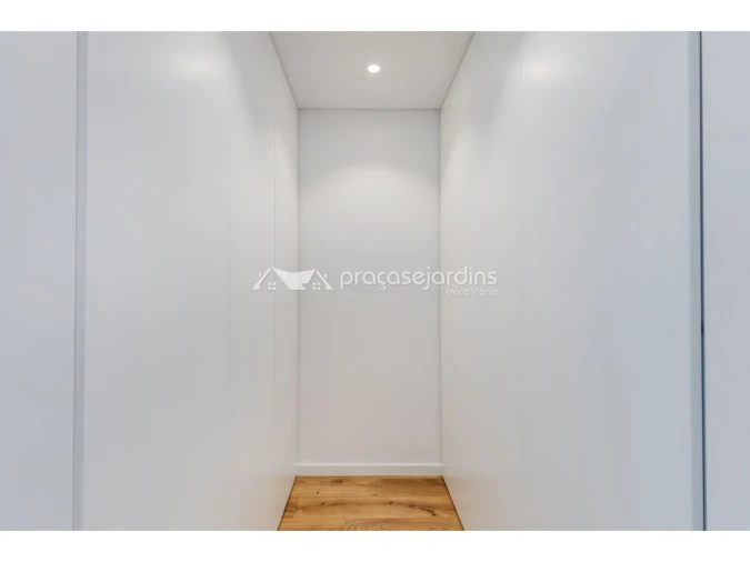 Apartamento T3 para Venda em Leiria, Pousos, Barreira e Cortes Foto 16