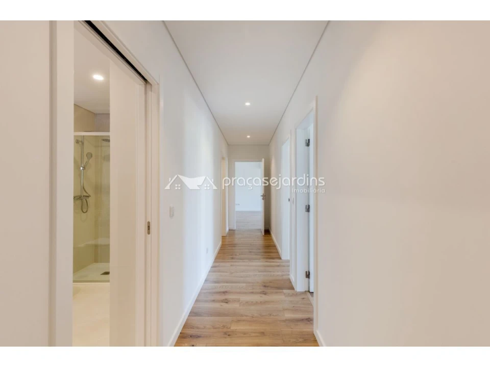 Apartamento T3 para Venda em Leiria, Pousos, Barreira e Cortes Foto 7