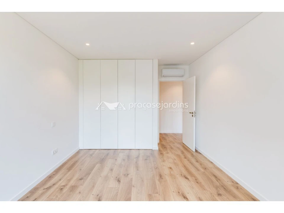 Apartamento T3 para Venda em Leiria, Pousos, Barreira e Cortes Foto 10