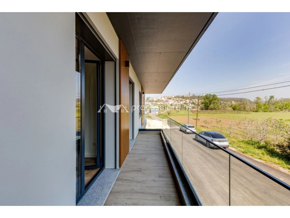 Apartamento T3 para Venda em Leiria, Pousos, Barreira e Cortes Foto 18