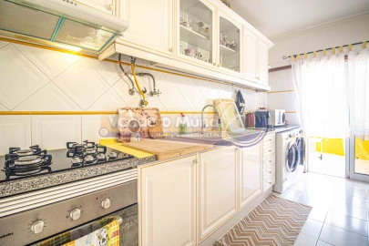 Apartamento T3 para Venda em Algueirão-Mem Martins