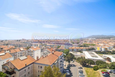 Apartamento T3 para Venda em Algueirão-Mem Martins