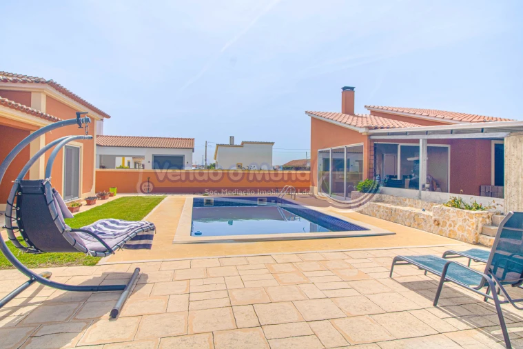 Moradia T3 para Venda em Salvaterra de Magos e Foros de Salvaterra Foto 4