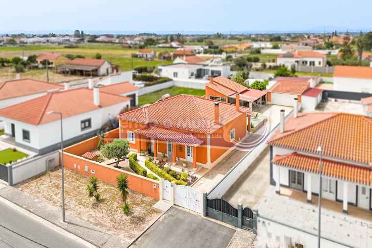 Moradia T3 para Venda em Salvaterra de Magos e Foros de Salvaterra Foto 5