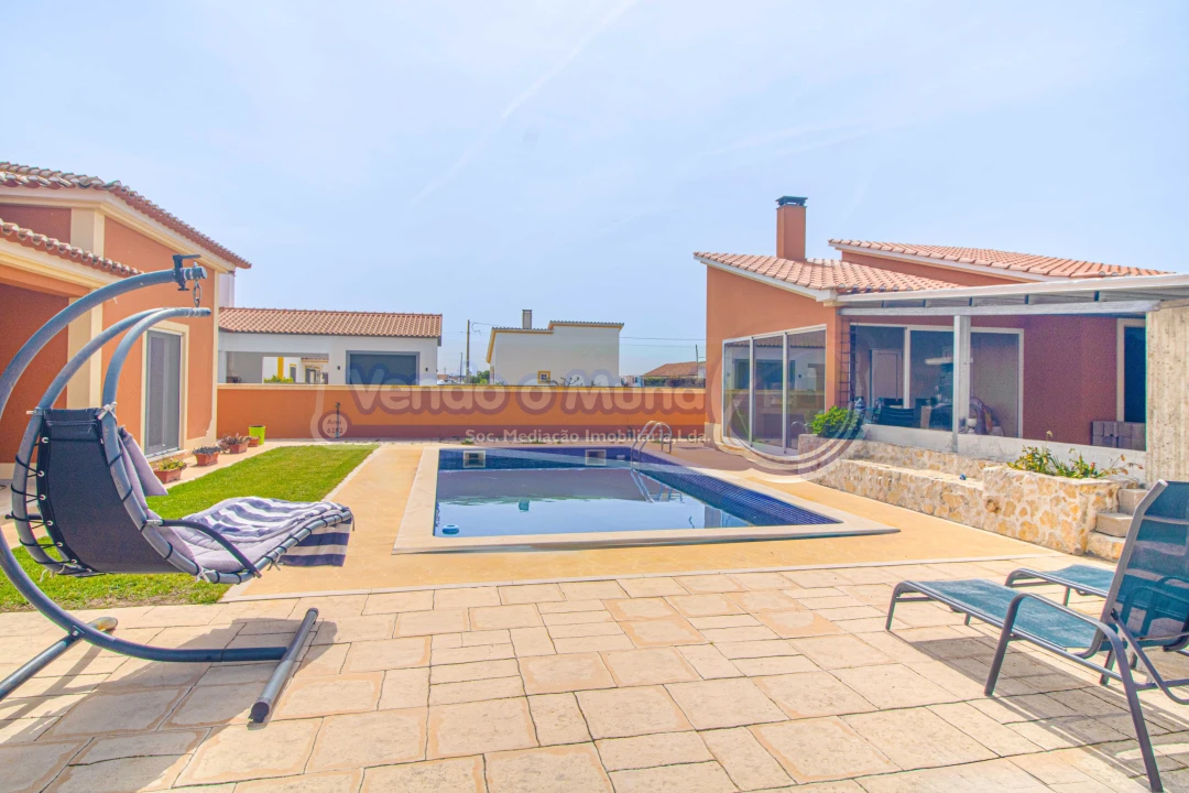 Moradia T3 para Venda em Salvaterra de Magos e Foros de Salvaterra Foto 4